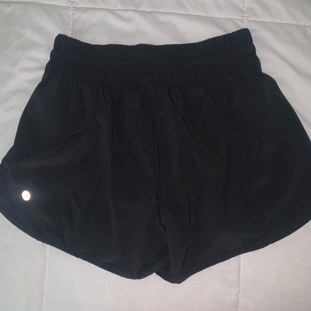 Tracker Shorts